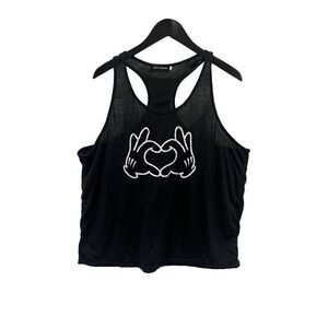 Disney Mickey Mouse hands making a heart tank